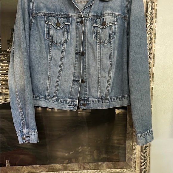 Old Navy Light Blue Denim Jacket - Picture 8 of 8